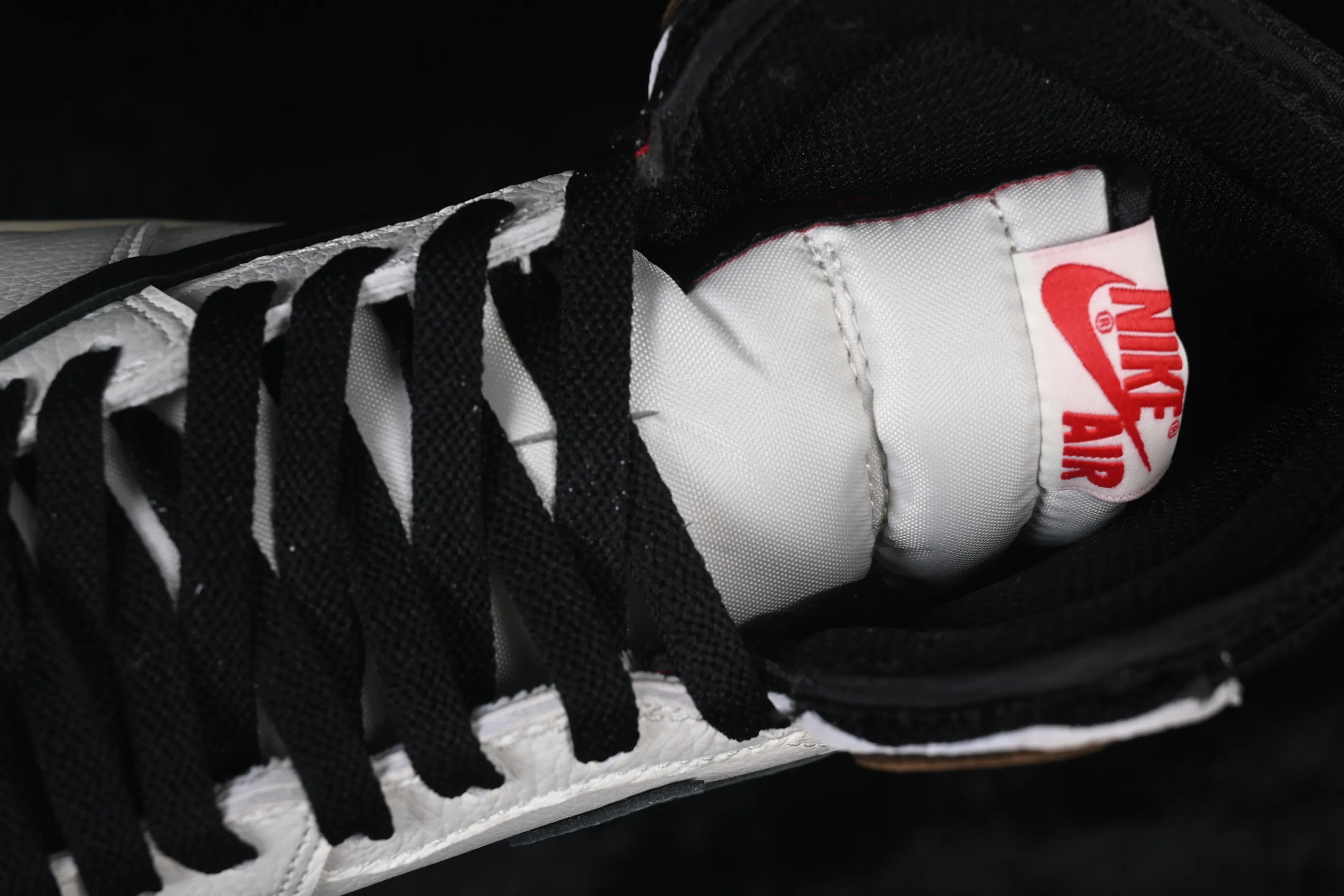 All categories Air Jordan Jordan series basketball shoes Air Jordan 1 High W version Travis Scott x Air Jordan 1 High OG AJ1 anti-hook high-top basketball shoes CD4487-001